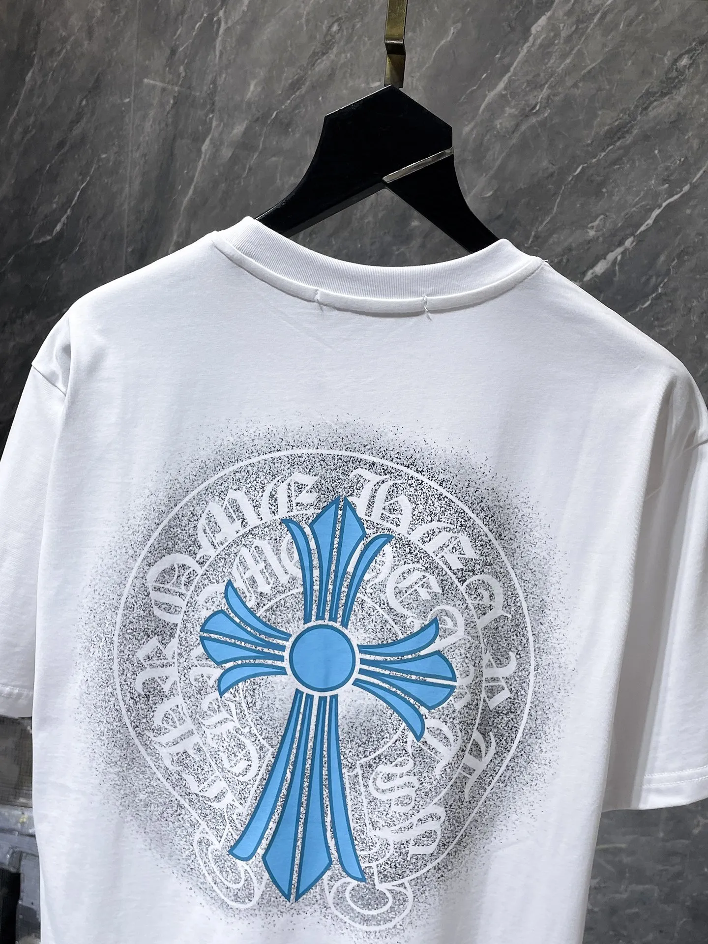 P146 New Chrome Hearts 25ss high-end version for summer! ! High-weight, environmentally friendly and high-quality top-quality fabrics 280g Crota Contrast Color Hand-stitched Button Short Sleeves Counter Synchronization 1:1 Replica Version Recommended Color: Black White Size: S, M, L, XL